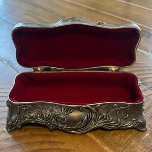 GODINGER ~ Silver Plated Art Nouveau ROSES Casket Jewelry Box Red Velvet Lined